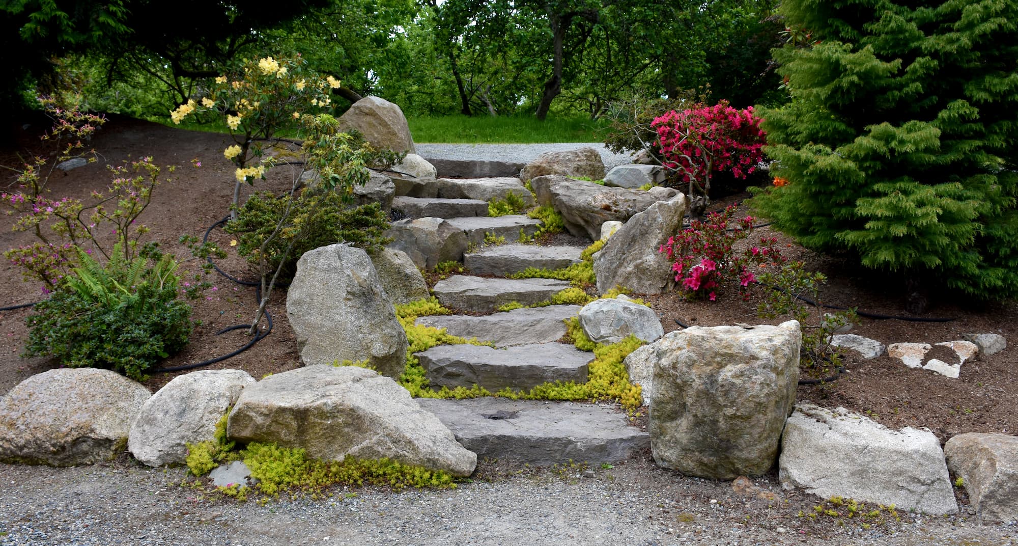 Comment construire un petit escalier ext&eacute;rieur en pierre ? Guebwiller